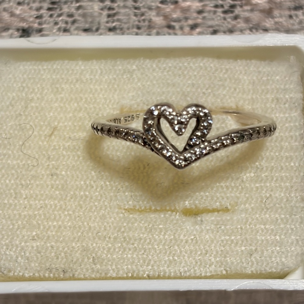 Pandora Silver Heart Ring with Sparkling Accents size 6.5